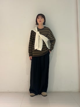 「アイテム（ストール/ショール）」を使った、araiさん（レディース・161cm）の秋コーディネート