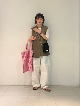 「旅行コーデ」｜「アイテム（ジャケット/アウター）」を使った、araiさん（レディース・161cm）の夏コーディネート