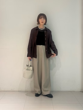 「LAATO（ラート）のアイテム」を使った、araiさん（レディース・161cm）の春コーディネート