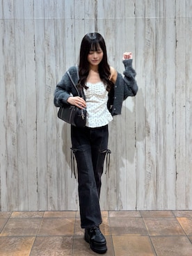 「OLIVE des OLIVE（オリーブデオリーブ）のアイテム（デニムパンツ）」を使った、ひろさん（レディース・155cm）の秋コーディネート