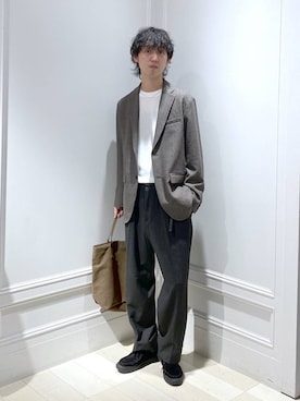 「アイテム（テーラードジャケット）」を使った、おざさん（メンズ・178cm・20代）の秋コーディネート