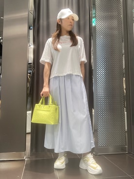 「ARMANI EXCHANGE（アルマーニエクスチェンジ）の【A|Xアルマーニ エクスチェンジ】A|Xロゴ　パネルキャップ（キャップ、ホワイト系）」を使った、HAMAさん（レディース・158cm）の夏コーディネート