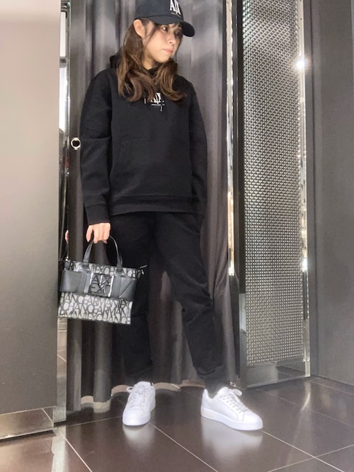 A|X アルマーニ エクスチェンジ】BOXロゴバックル ミニハンドバッグ