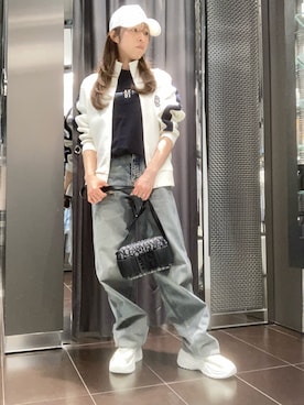 「ARMANI EXCHANGE（アルマーニエクスチェンジ）のアイテム」を使った、HAMAさん（レディース・158cm）の春コーディネート
