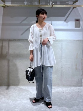 「アイテム（キーホルダー）」を使った、みのりさん（レディース・155cm）の夏コーディネート