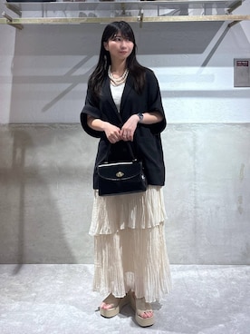 「LOWRYS FARM（ローリーズファーム）のパールタレンネックレス　249411（ネックレス）」を使った、みのりさん（レディース・155cm）の夏コーディネート