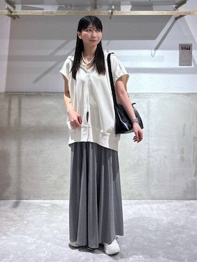 「LOWRYS FARM（ローリーズファーム）のパールタレンネックレス　249411（ネックレス）」を使った、みのりさん（レディース・155cm）の夏コーディネート