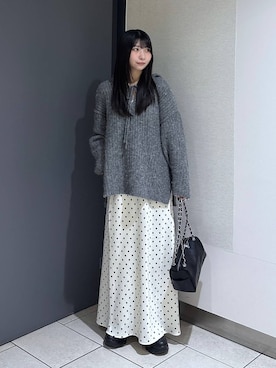 「LOWRYS FARM（ローリーズファーム）のメランジフードニットプルオーバー  581131（ニット/セーター）」を使った、みのりさん（レディース・155cm）の秋コーディネート
