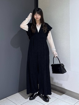 「きれいめ」｜「アイテム（サロペット/オーバーオール）」を使った、みのりさん（レディース・155cm）の秋コーディネート