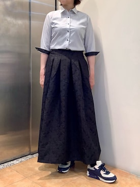 「TOKYO SHIRTS（トウキョウシャツ）の形態安定ノンアイロン レギュラー 7分袖ビジネスワイシャツ（ビジネスシャツ、グレー系）」を使った、BRICK HOUSE シャツ工房 なんばウォーク店さん（メンズ・168cm）の夏コーディネート