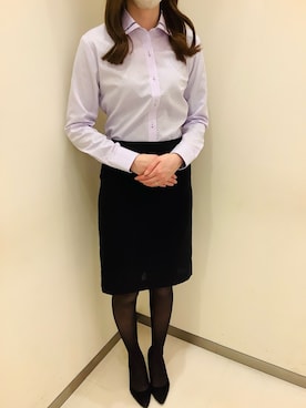 「パープル×黒」｜「アイテム（ビジネスシャツ）」を使った、BRICK HOUSE by Tokyo Shirts 松前エミフル店さん（レディース・158cm）の春コーディネート