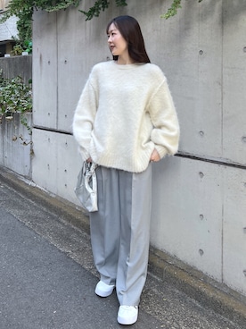 「FREE'S MART（フリーズマート）のアイテム（スラックス）」を使った、RINAさん（レディース・160cm）の秋コーディネート