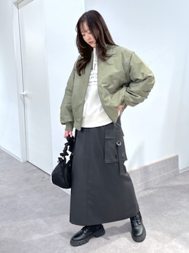 「FREE'S MART（フリーズマート）のアイテム（MA-1）」を使った、RINAさん（レディース・160cm）の冬コーディネート