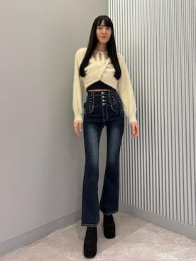 「アイテム（キャミソール）」を使った、中村樹李亜さん（レディース・175cm）の秋コーディネート