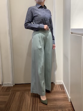 「アイテム（ビジネスシャツ）」を使った、BRICK HOUSE シャツ工房 新橋店さん（レディース・158cm）の秋コーディネート