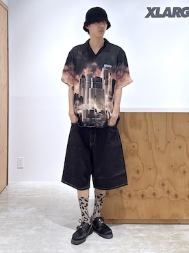 「XLARGE（エクストララージ）のSKYSCRAPER S/S SHIRT（シャツ/ブラウス、ブラック系）」を使った、issaさん（メンズ・186cm）の夏コーディネート