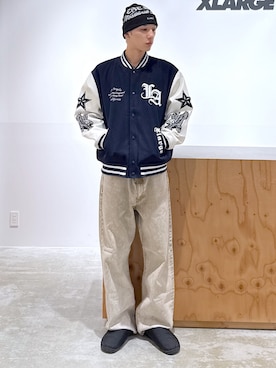 「アイテム（スタジャン）」を使った、issaさん（メンズ・186cm）の秋コーディネート