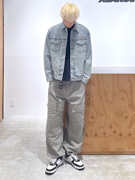 「アイテム（デニムジャケット）」を使った、issaさん（メンズ・186cm）の冬コーディネート