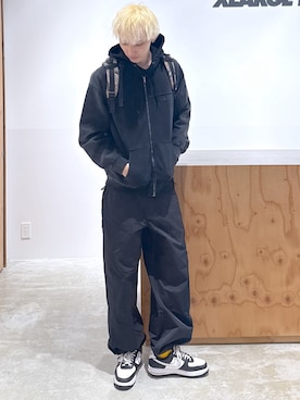 「アイテム（パーカー）」を使った、issaさん（メンズ・186cm）の冬コーディネート