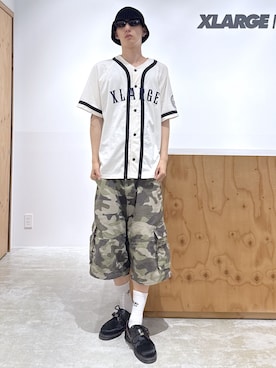 「XLARGE（エクストララージ）のBASEBALL JERSEY（Tシャツ/カットソー、ホワイト系）」を使った、issaさん（メンズ・186cm）の夏コーディネート