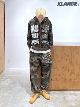 「アイテム（Tシャツ/カットソー）」を使った、issaさん（メンズ・186cm）の秋コーディネート