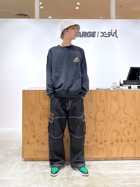 「アイテム（スウェット）」を使った、issaさん（メンズ・186cm）の秋コーディネート