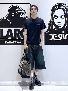 「XLARGE（エクストララージ）のSPRAYDYE SHORT PANTS（その他パンツ、グリーン系）」を使った、issaさん（メンズ・186cm）の夏コーディネート