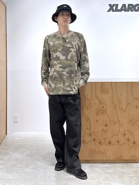 「XLARGE（エクストララージ）のアイテム（パンツ）」を使った、issaさん（メンズ・186cm）の春コーディネート