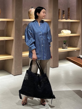 「Chaos（カオス）のChaos(カオス)/ モリアーティートラウザーズ（スラックス、ホワイト系）」を使った、hinanoさん（レディース）の春コーディネート