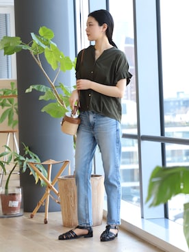 「オリーブ」｜「アイテム（サンダル）」を使った、kanakoさん（レディース・165cm）の夏コーディネート