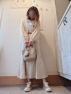「ベージュスニーカー」｜_hi_ln_nl_ro_さん（レディース・165cm）の春コーディネート