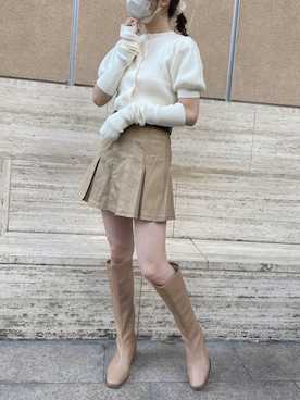 「one after another NICE CLAUP（ワンアフターアナザーナイスクラップ）のベルト付きプリーツミニスカート（スカート、ベージュ系）」を使った、namikiさん（レディース・161cm）の夏コーディネート