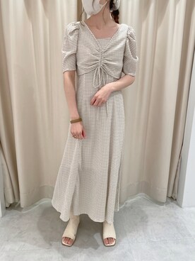 「one after another NICE CLAUP（ワンアフターアナザーナイスクラップ）のマルチウェイセットワンピース（ワンピース、ベージュ系）」を使った、namikiさん（レディース・161cm）の夏コーディネート