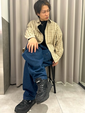 「PRO CLUB （プロクラブ）のアイテム（トップス）」を使った、TOKYO SHIRTS staffさん（メンズ・173cm）の冬コーディネート