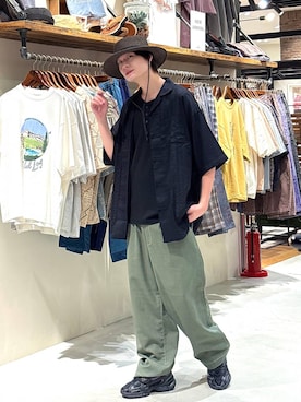 「niko and...（ニコアンド）のコード付きストローハット（ハット、グレー系）」を使った、りょたさん（メンズ・180cm）の夏コーディネート