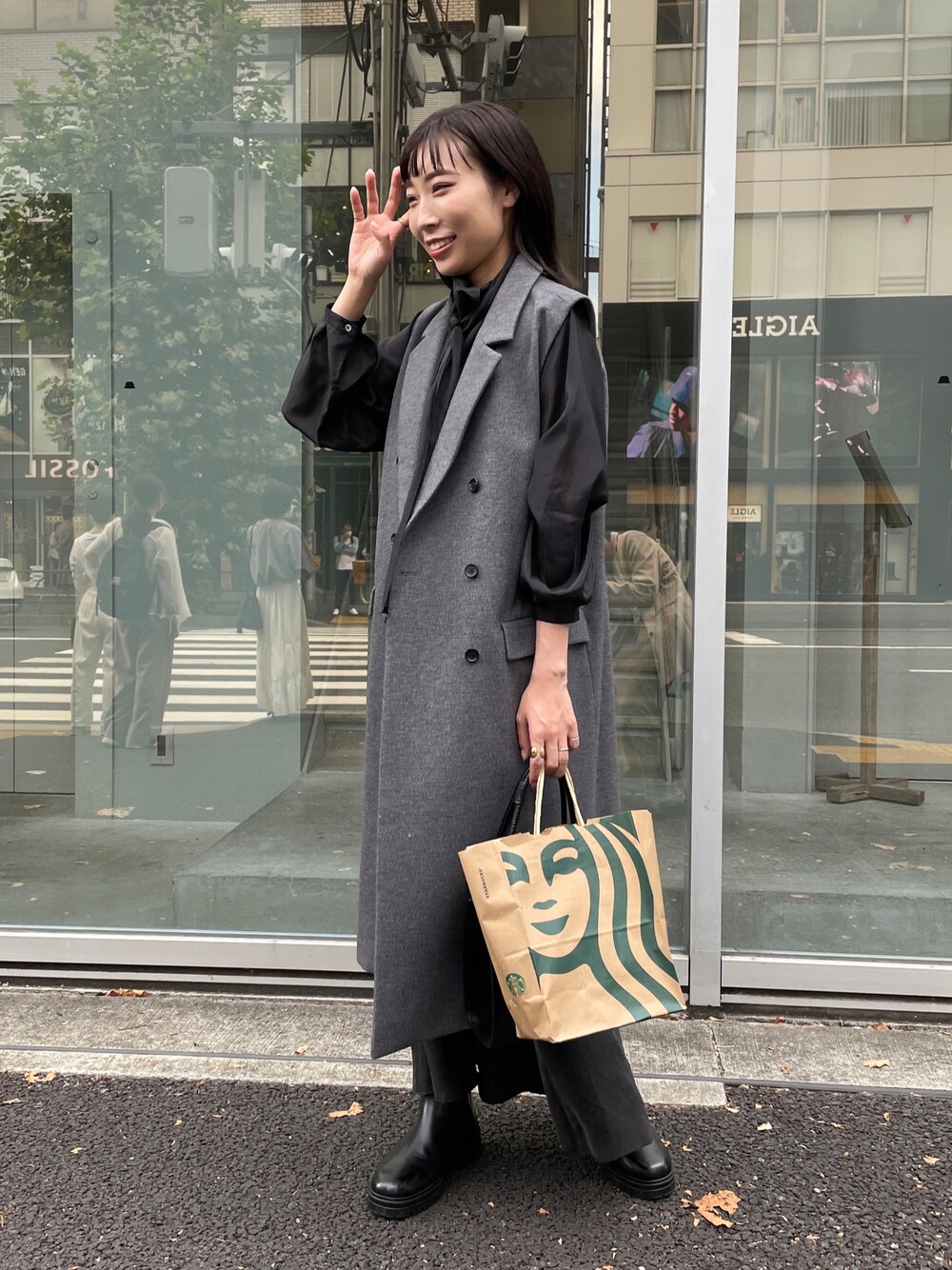 LOUNGEDRESS（ラウンジドレス）の「ロングジレ（ベスト）」 - WEAR