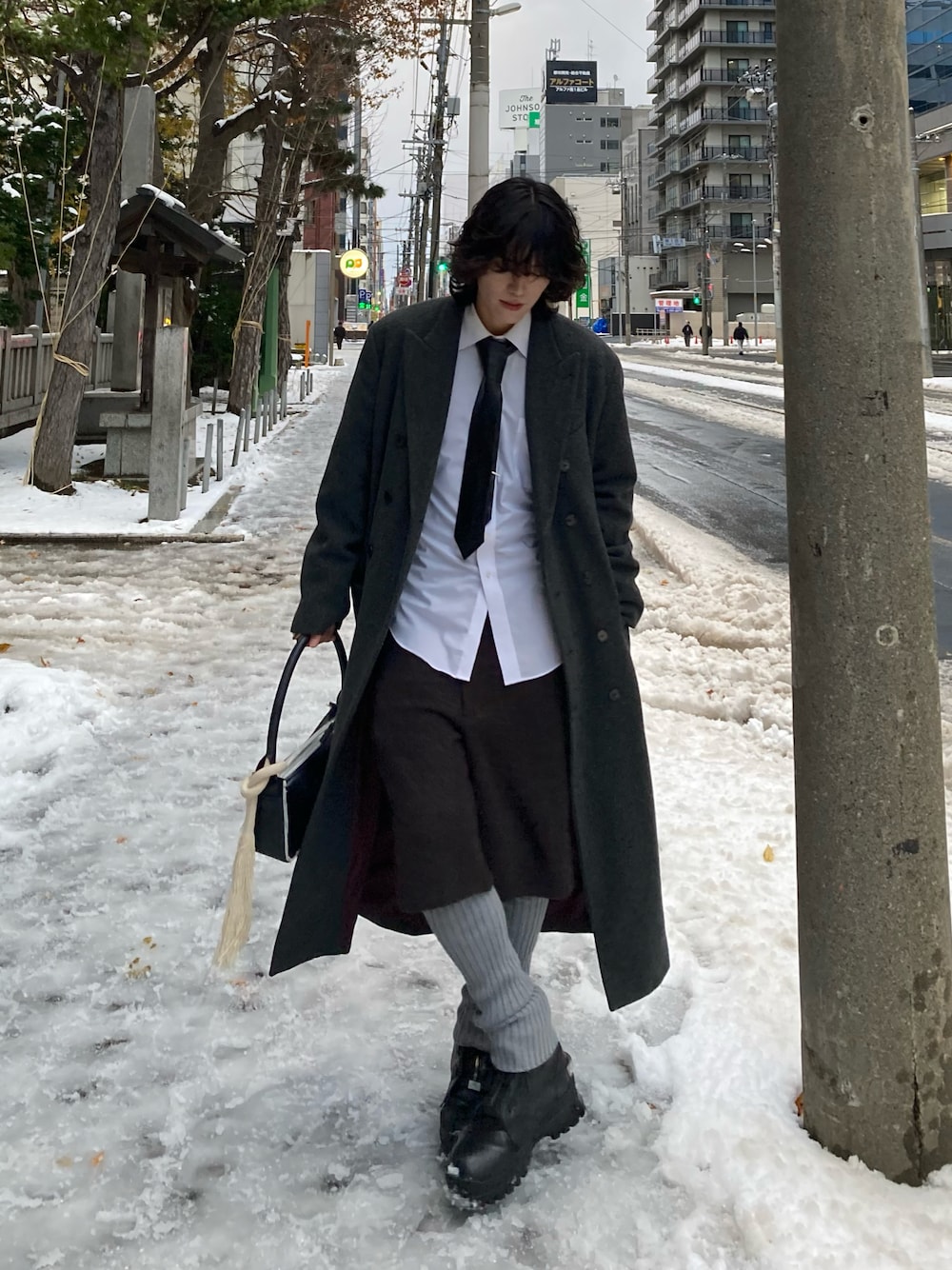 Jean Paul Gaultierのチェスターコートを使ったメンズ人気ファッション