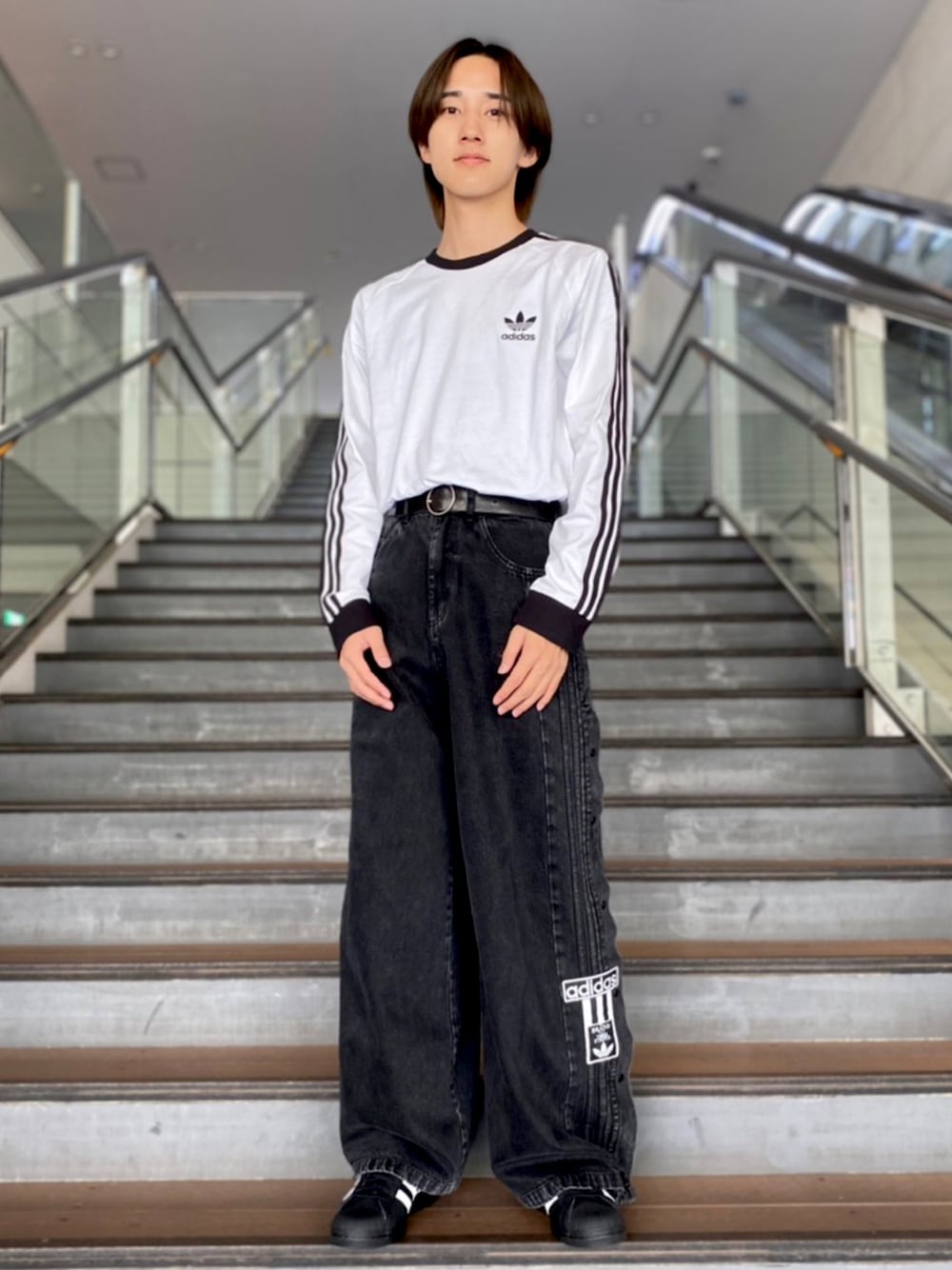 アディブレイク デニムジーンズのアディダスコーデ【アディダス公式】