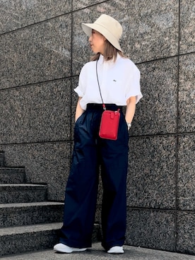 「LACOSTE（ラコステ）のアイテム（チノパンツ）」を使った、Miyashitaさん（レディース・153cm）の夏コーディネート