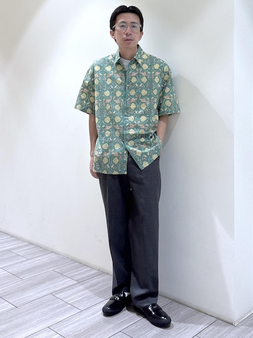 新品タグ付きADAM ET ROPÉアダムエロペ　MONITALY ワークシャツ INDIAN FABRIC PATTERN S/S SHIRTS（シャツ/ブラウス）｜ADAM ET ROPE
