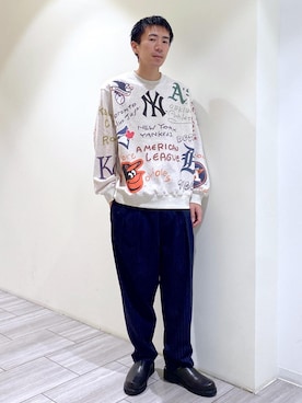 「ADAM ET ROPE'（アダムエロペ）のアイテム（スウェット）」を使った、吉田　さん（メンズ・176cm）の秋コーディネート