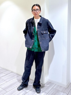 「ADAM ET ROPE'（アダムエロペ）のアイテム（デニムジャケット）」を使った、吉田　さん（メンズ・176cm）の夏コーディネート