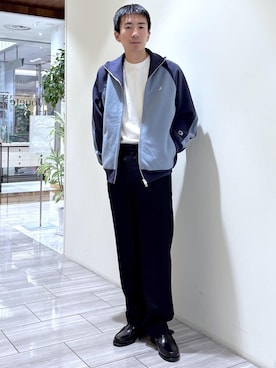 「アイテム（スリッポン）」を使った、吉田　さん（メンズ・176cm・20代）の秋コーディネート