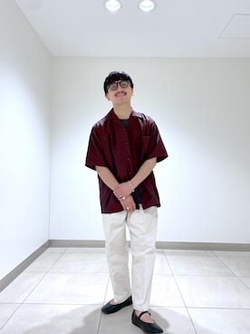 「ADAM ET ROPE'（アダムエロペ）のアイテム（スリッポン）」を使った、adam_yamashitaさん（メンズ・169cm）の夏コーディネート