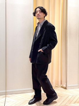 「アイテム（スリッポン）」を使った、adam_yamashitaさん（メンズ・169cm）の秋コーディネート