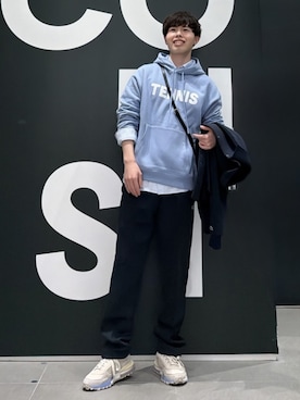 「LACOSTE（ラコステ）のアイテム（バッグ）」を使った、sakataさん（メンズ・169cm）の春コーディネート