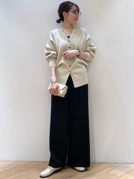 「アイテム（ニット/セーター）」を使った、ひかりさん（レディース・162cm）の秋コーディネート