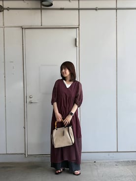「刺繍」｜「アイテム（サンダル）」を使った、aim7さん（レディース・155cm）の夏コーディネート
