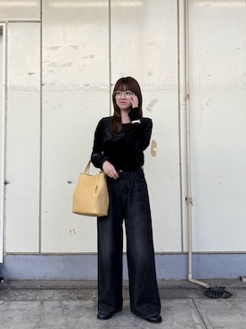 「アイテム（スリッポン）」を使った、ななさん（レディース・155cm）の秋コーディネート