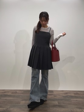 「SENSE OF PLACE by URBAN RESEARCH（センスオブプレイスバイアーバンリサーチ）のアイテム（Tシャツ/カットソー）」を使った、さきさん（レディース・158cm）の秋コーディネート